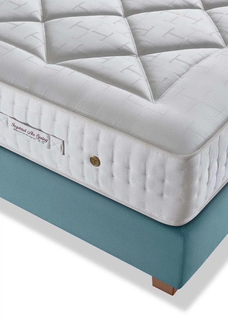 Tréca Imperial Air Spring Prestige bed in a room setting